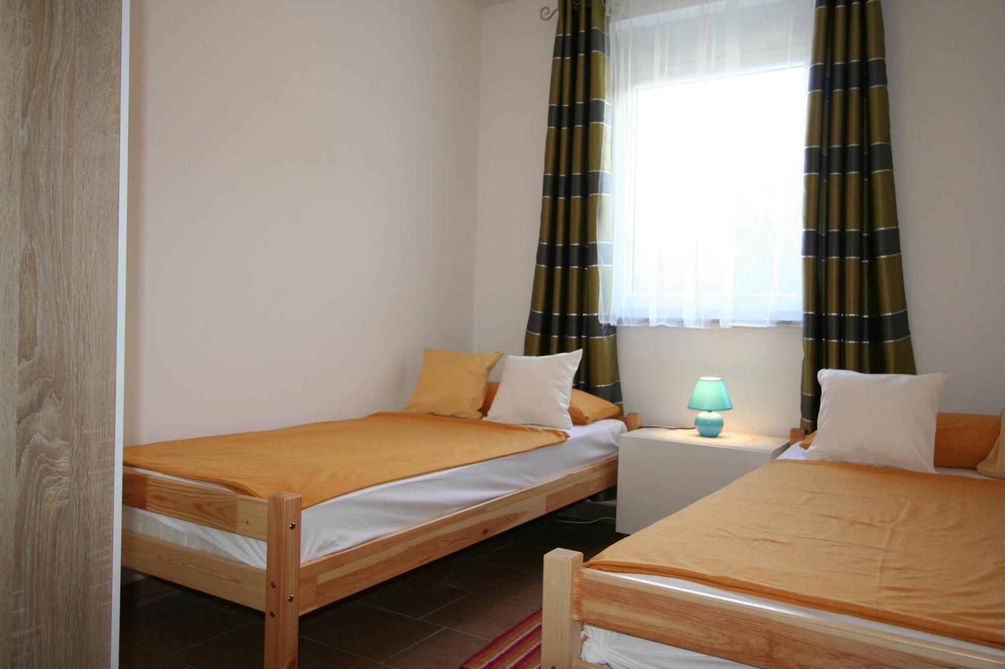 Lili Apartmán *